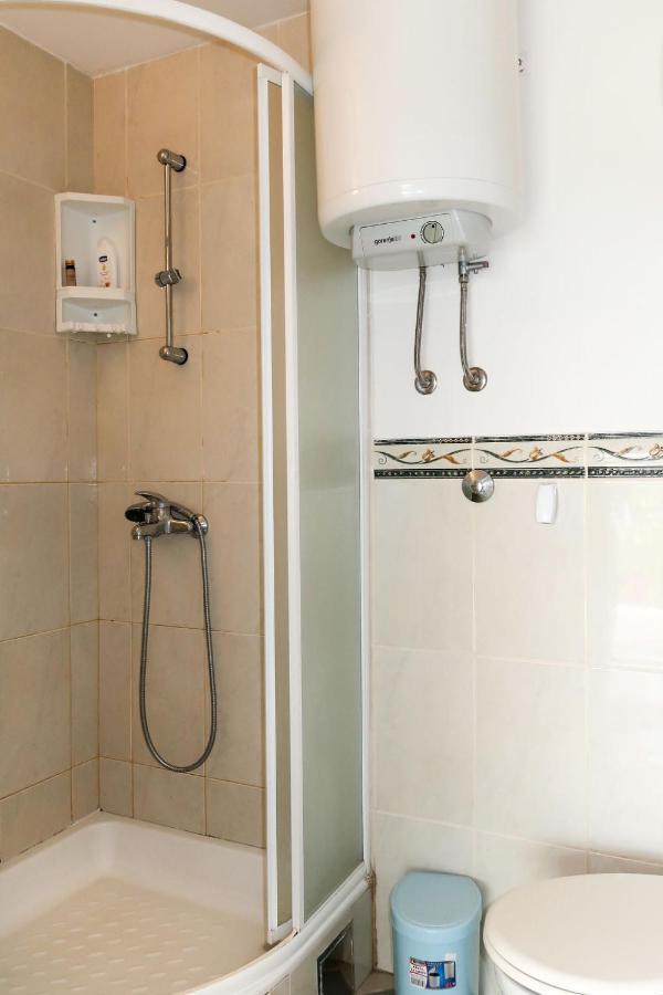 Holiday Home Garden Apartment - Brc650 By Interhome Sumartin Luaran gambar